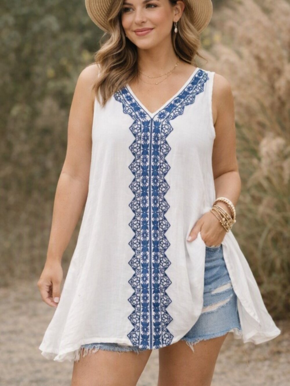 Cute Options White Blue Embroidered Lightweight Tunic Dress L Boho Peasant Chic